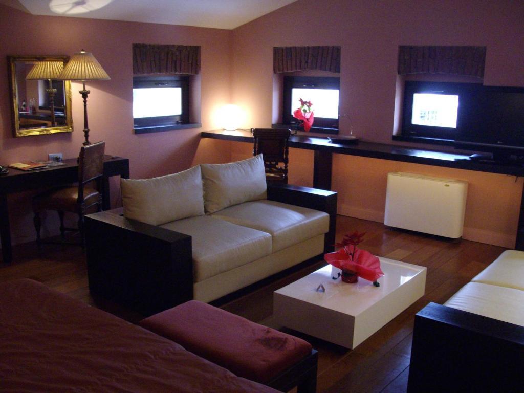 Kokoshkovata Boutique House Hotel Samokov Room photo
